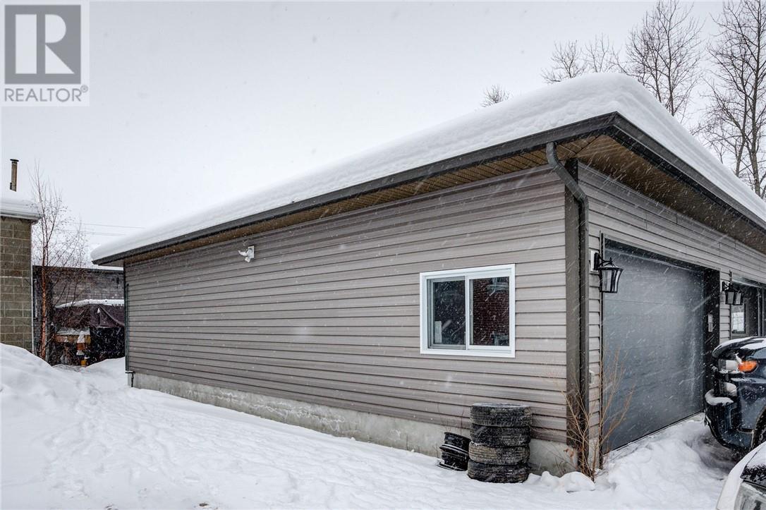 568 Howey Drive, Sudbury, Ontario  P3B 1G6 - Photo 6 - 2126423