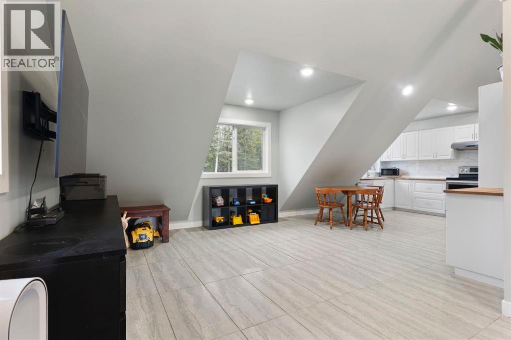 264033 Jamieson Road, Rural Bighorn No. 8, Alberta  T0L 1N0 - Photo 13 - A2284565