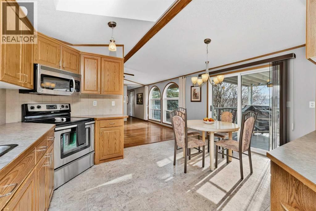 2 Doubletree Way, Strathmore, Alberta  T1P 1M8 - Photo 2 - A2285698