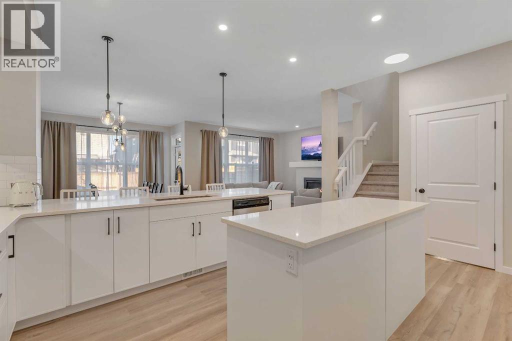 160 Magnolia Terrace Se, Calgary, Alberta  T3M 3N2 - Photo 9 - A2285847