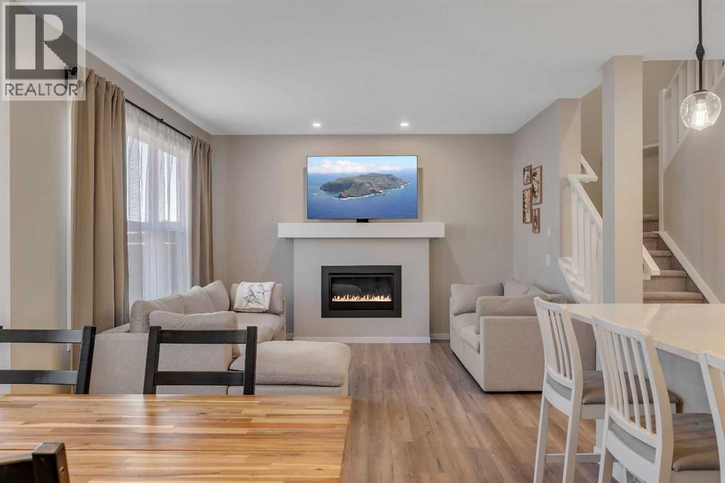 160 Magnolia Terrace Se, Calgary, Alberta  T3M 3N2 - Photo 7 - A2285847