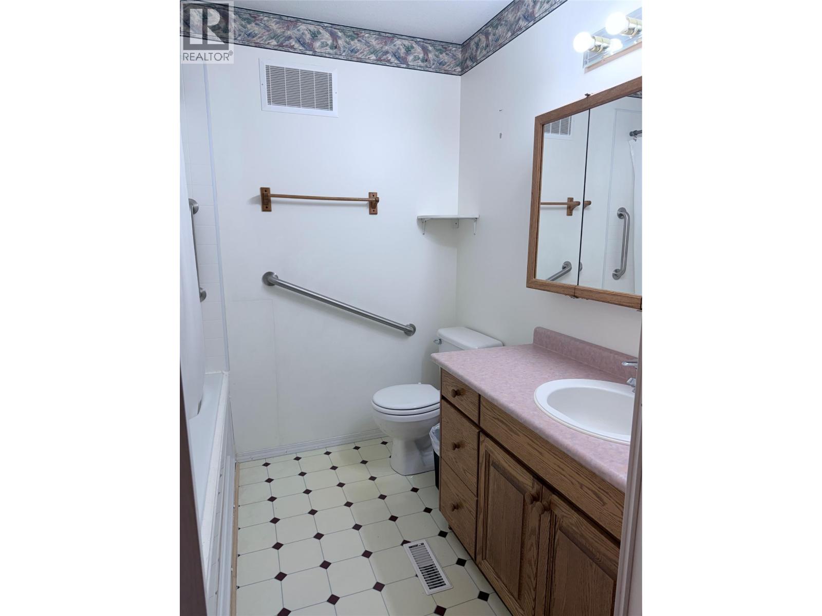 705 11th Street S, Cranbrook, British Columbia  V1C 5J8 - Photo 18 - 10375721