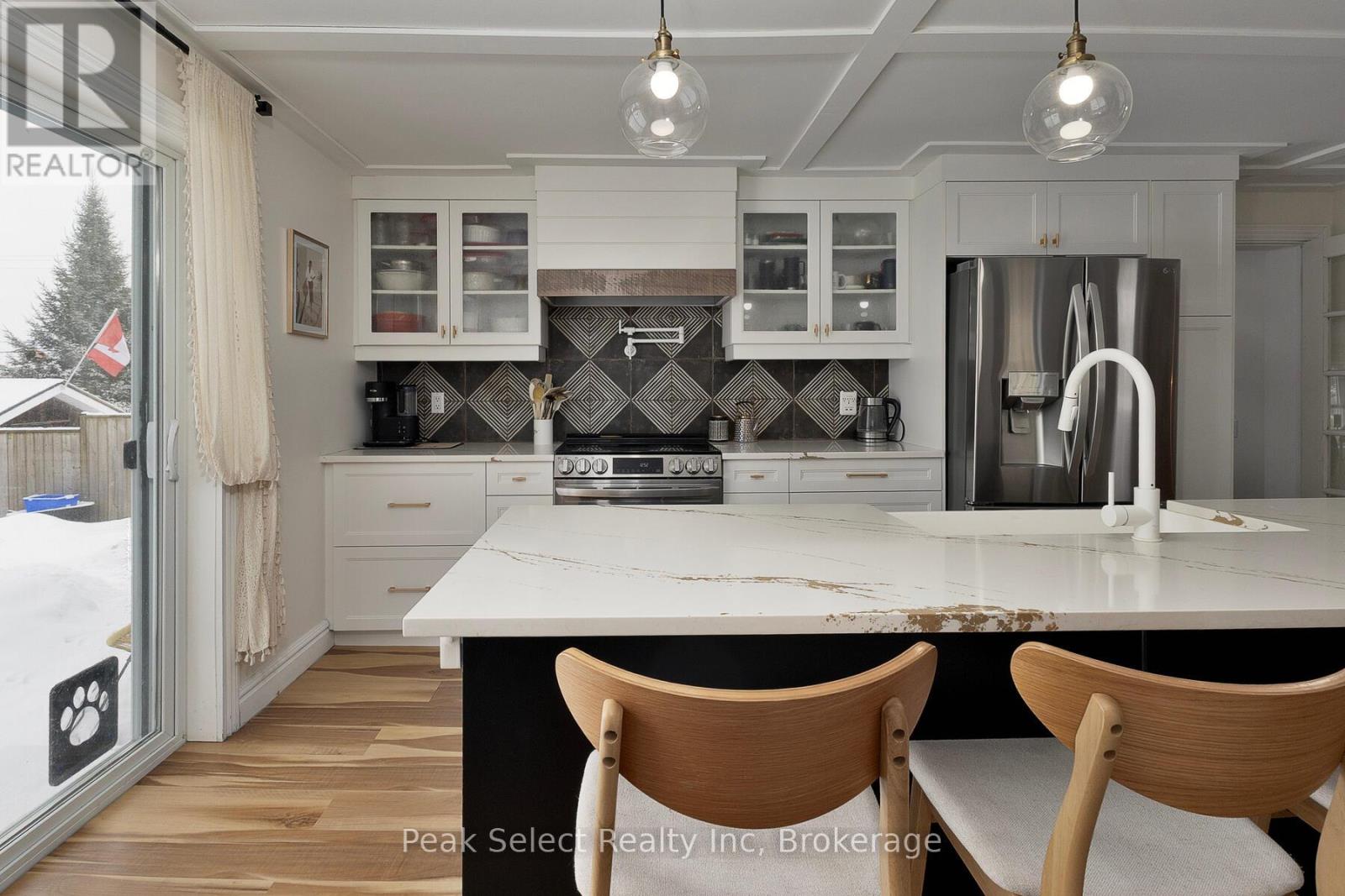 363 Queen Street E, St. Marys, Ontario  N4X 1B1 - Photo 18 - X12688572