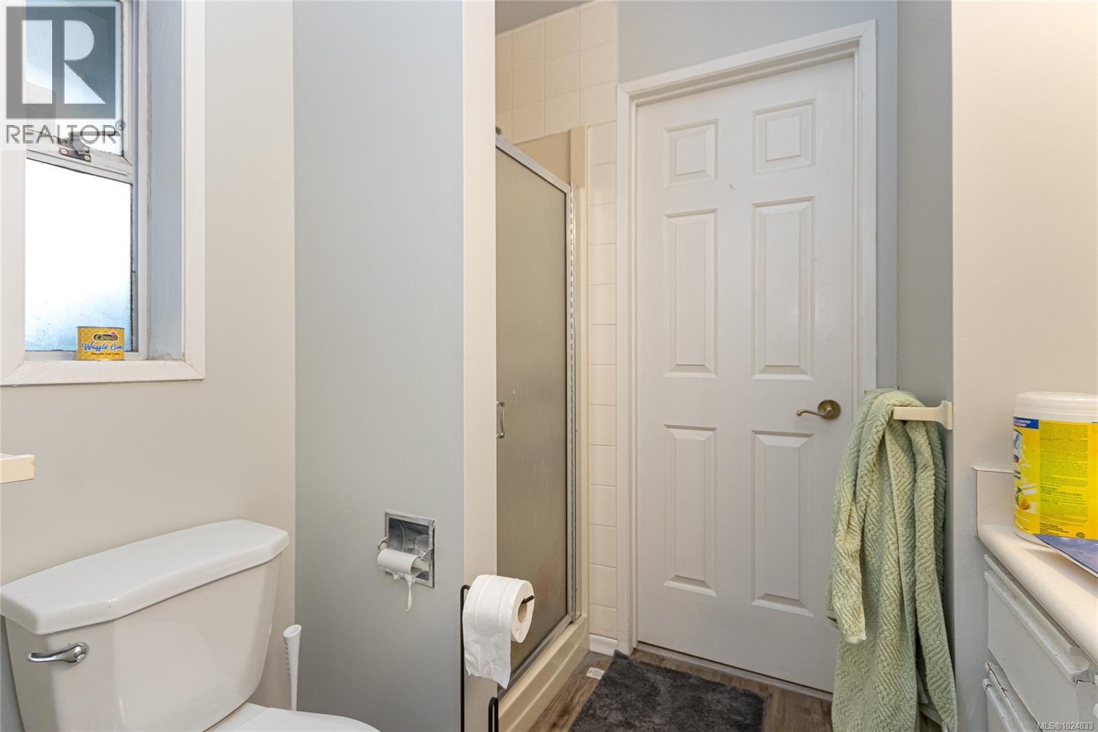 2589 Sinclair Rd, Saanich, British Columbia  V8N 1C1 - Photo 13 - 1024833