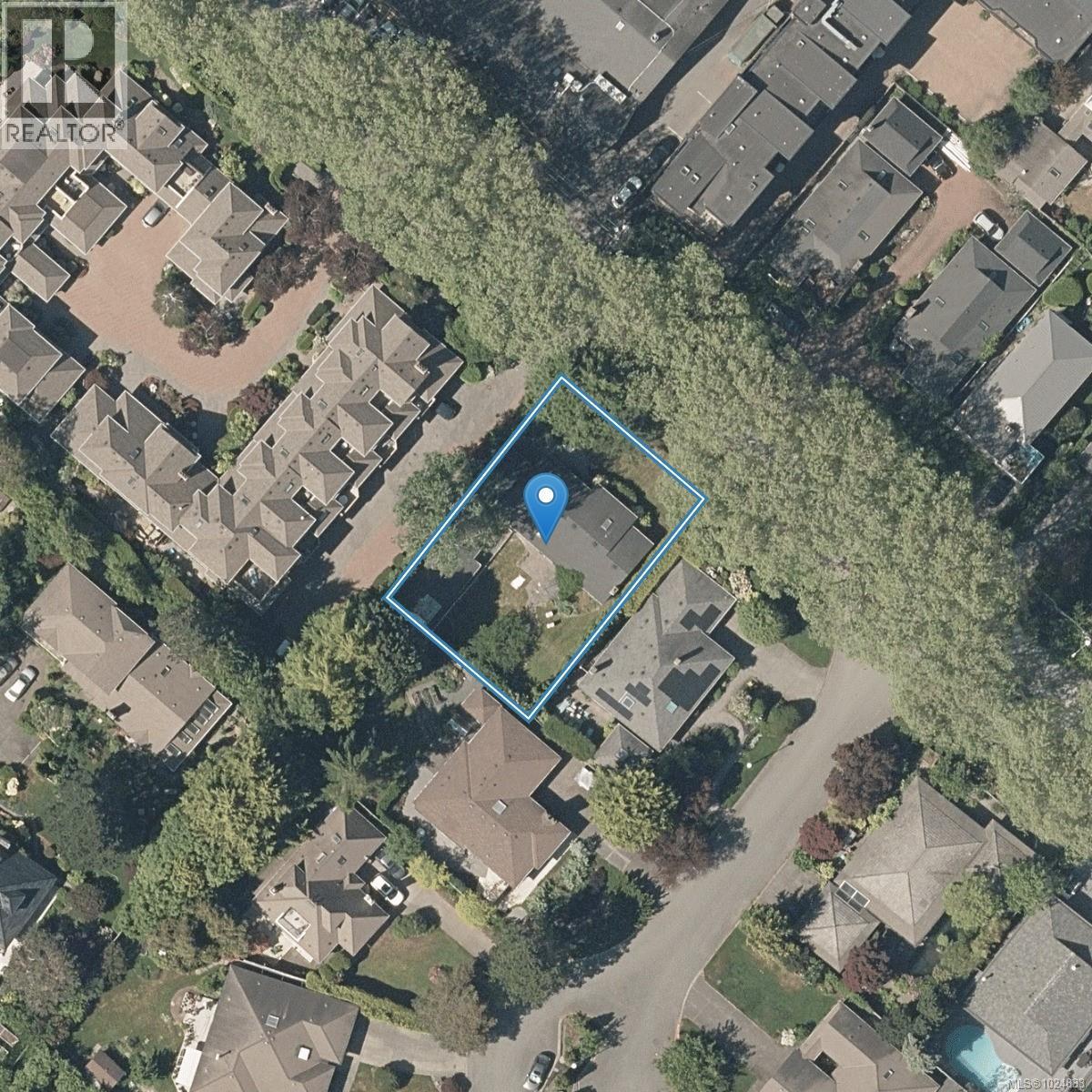 2589 Sinclair Rd, Saanich, British Columbia  V8N 1C1 - Photo 22 - 1024833