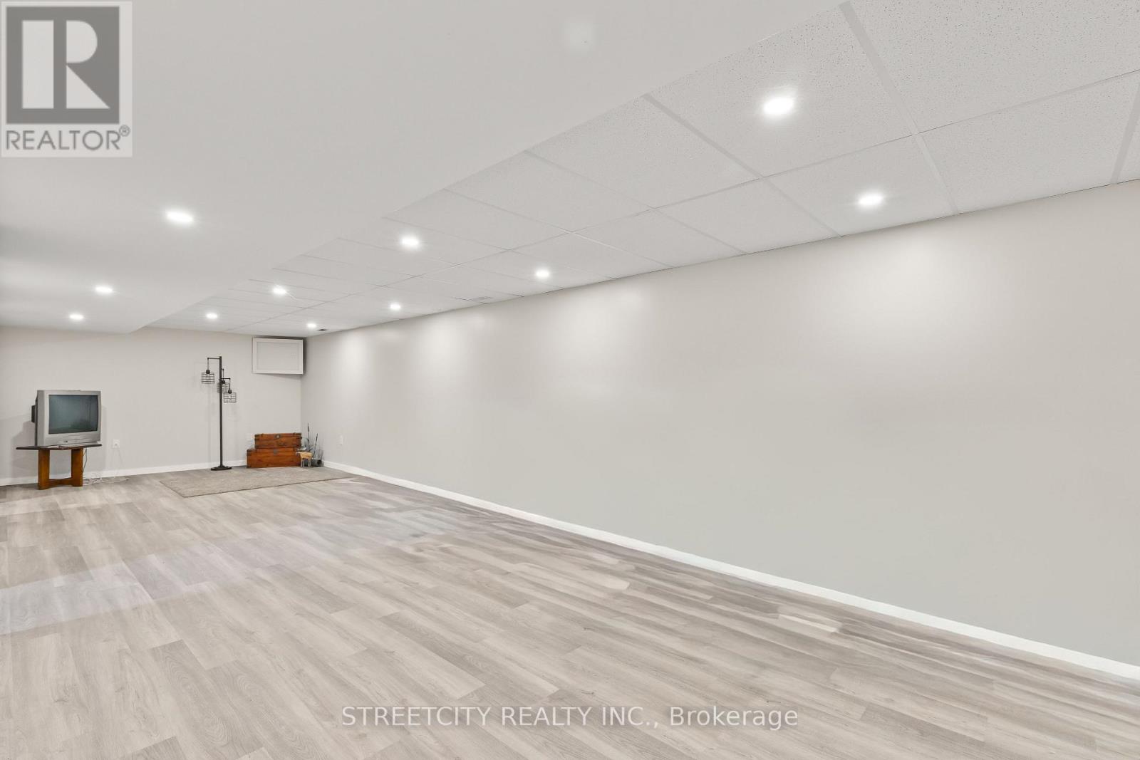 2632 Catherine Street, Thames Centre, Ontario  N0L 1G4 - Photo 16 - X12783068