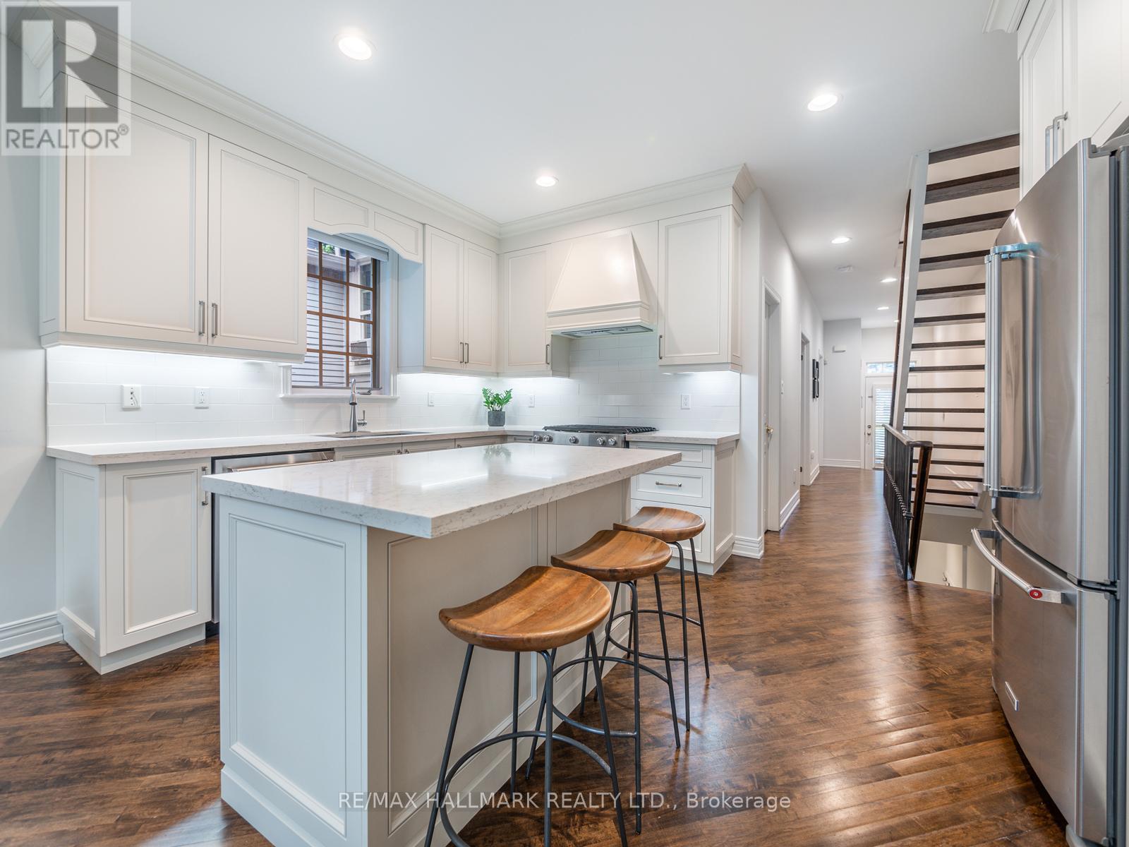 74 Macpherson Avenue, Toronto, Ontario  M5R 1W8 - Photo 18 - C12783184