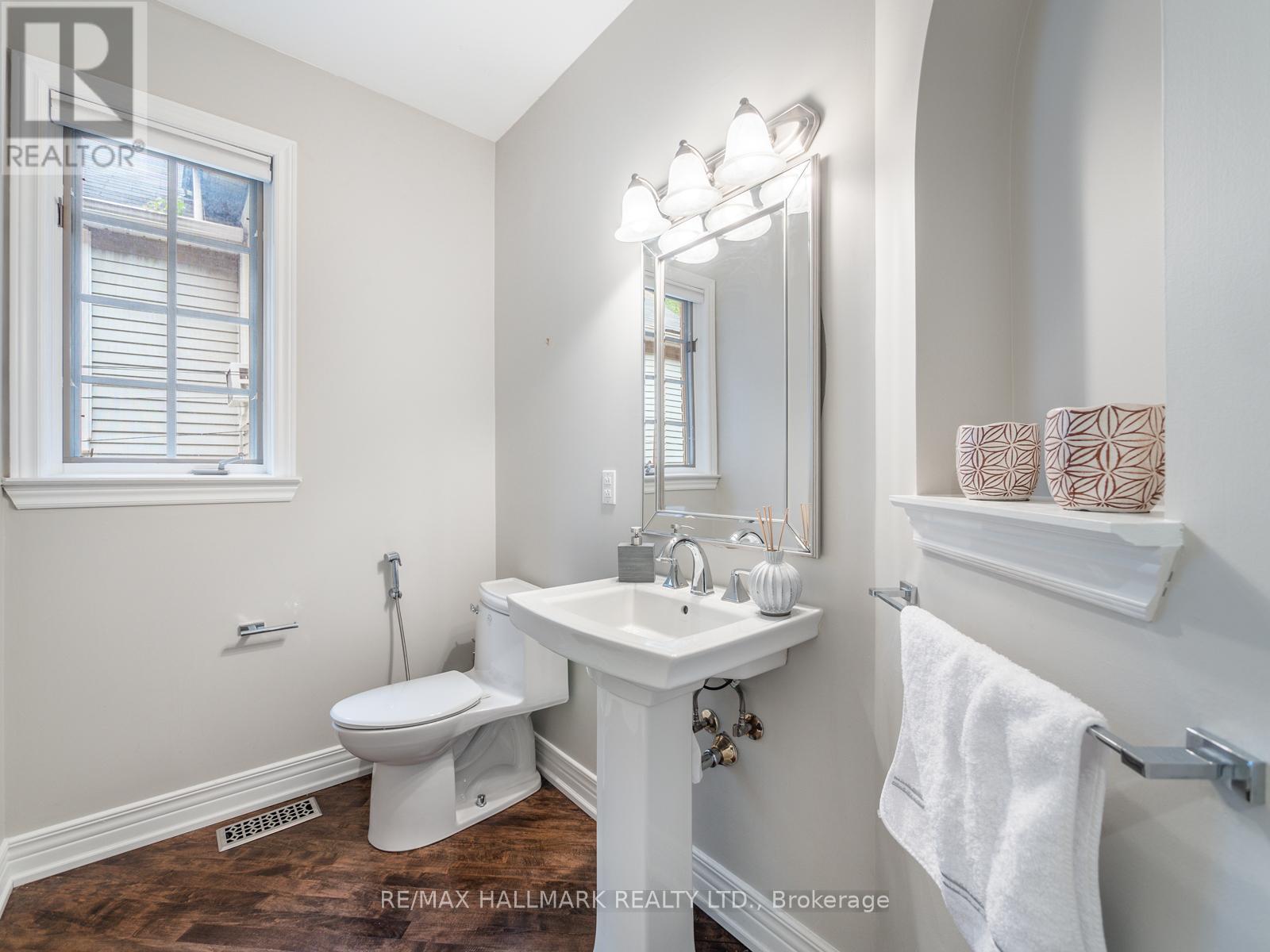 74 Macpherson Avenue, Toronto, Ontario  M5R 1W8 - Photo 24 - C12783184