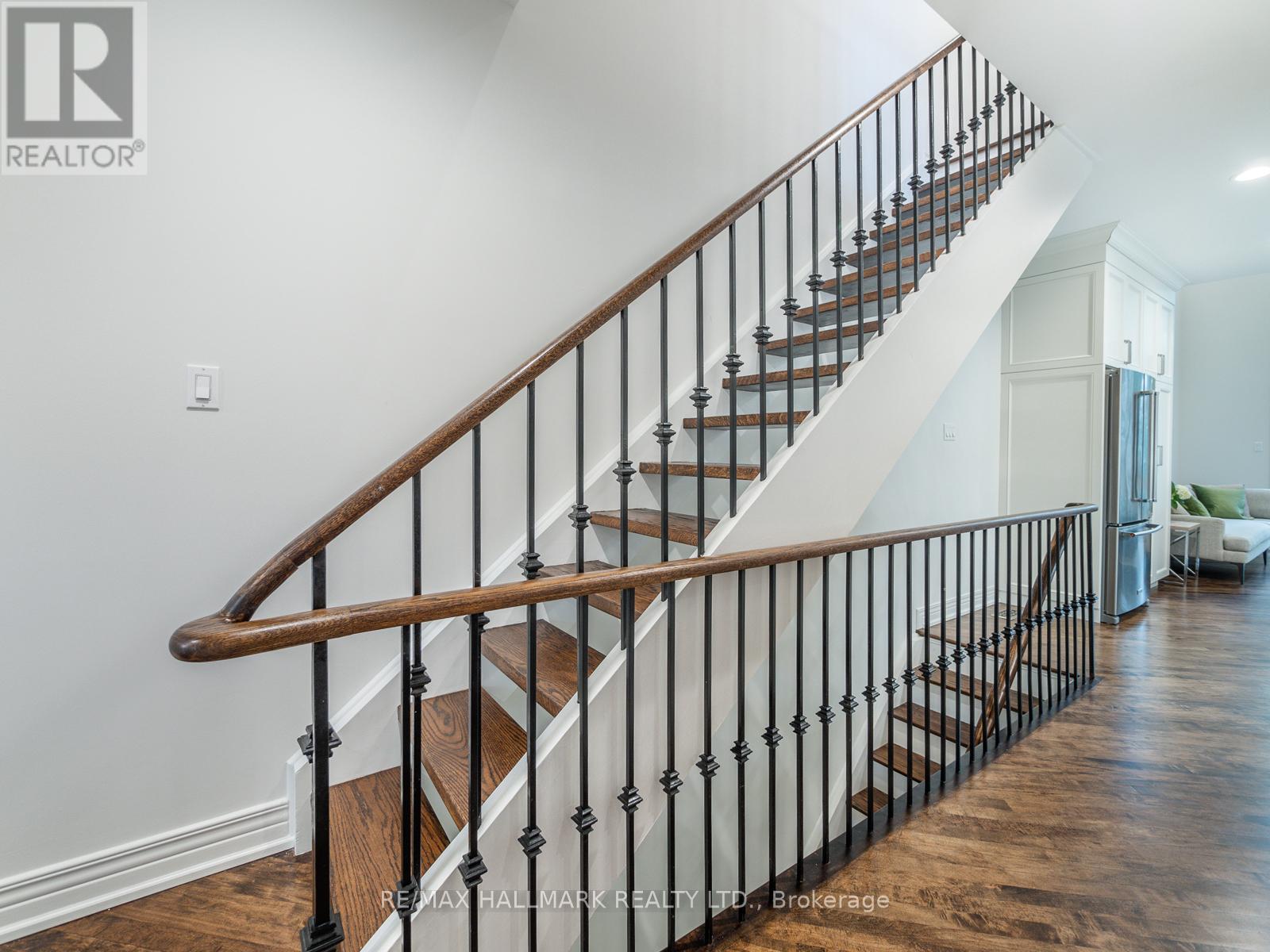 74 Macpherson Avenue, Toronto, Ontario  M5R 1W8 - Photo 25 - C12783184