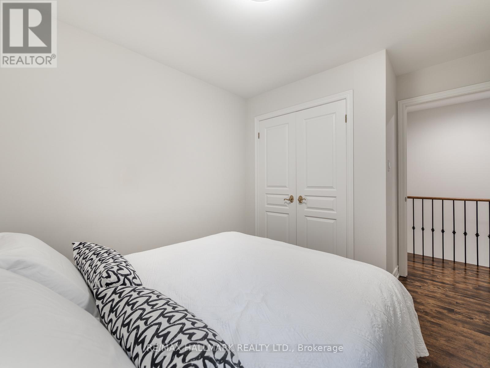 74 Macpherson Avenue, Toronto, Ontario  M5R 1W8 - Photo 32 - C12783184