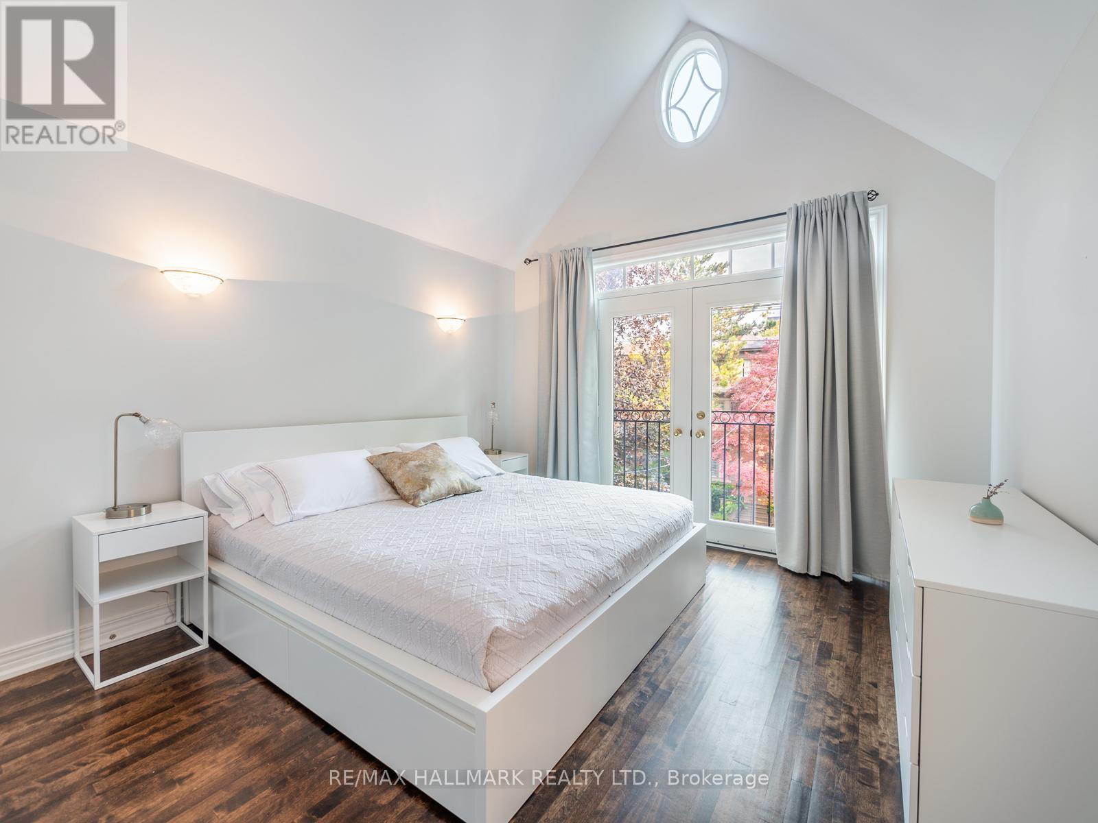 74 Macpherson Avenue, Toronto, Ontario  M5R 1W8 - Photo 33 - C12783184