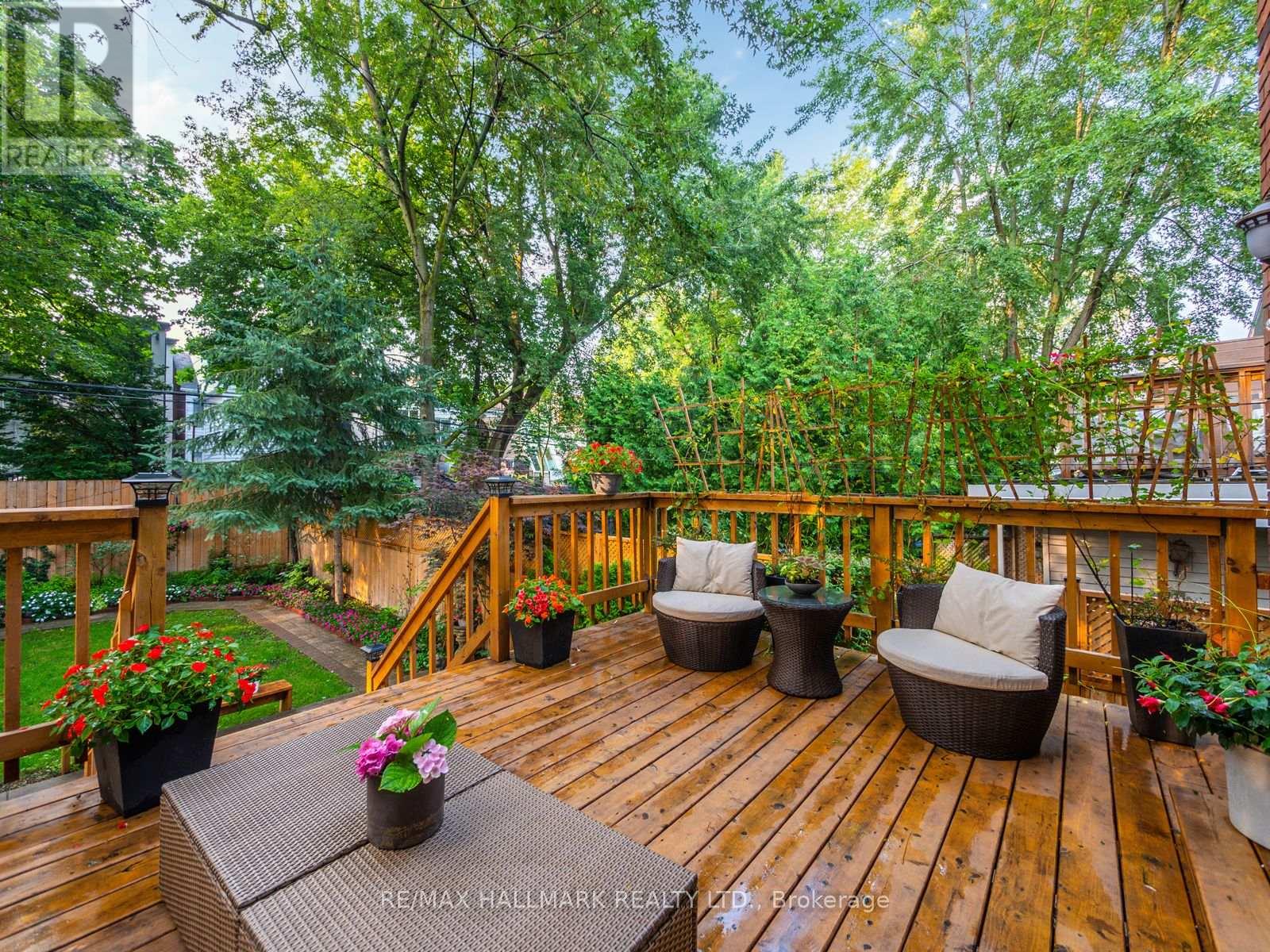 74 Macpherson Avenue, Toronto, Ontario  M5R 1W8 - Photo 44 - C12783184