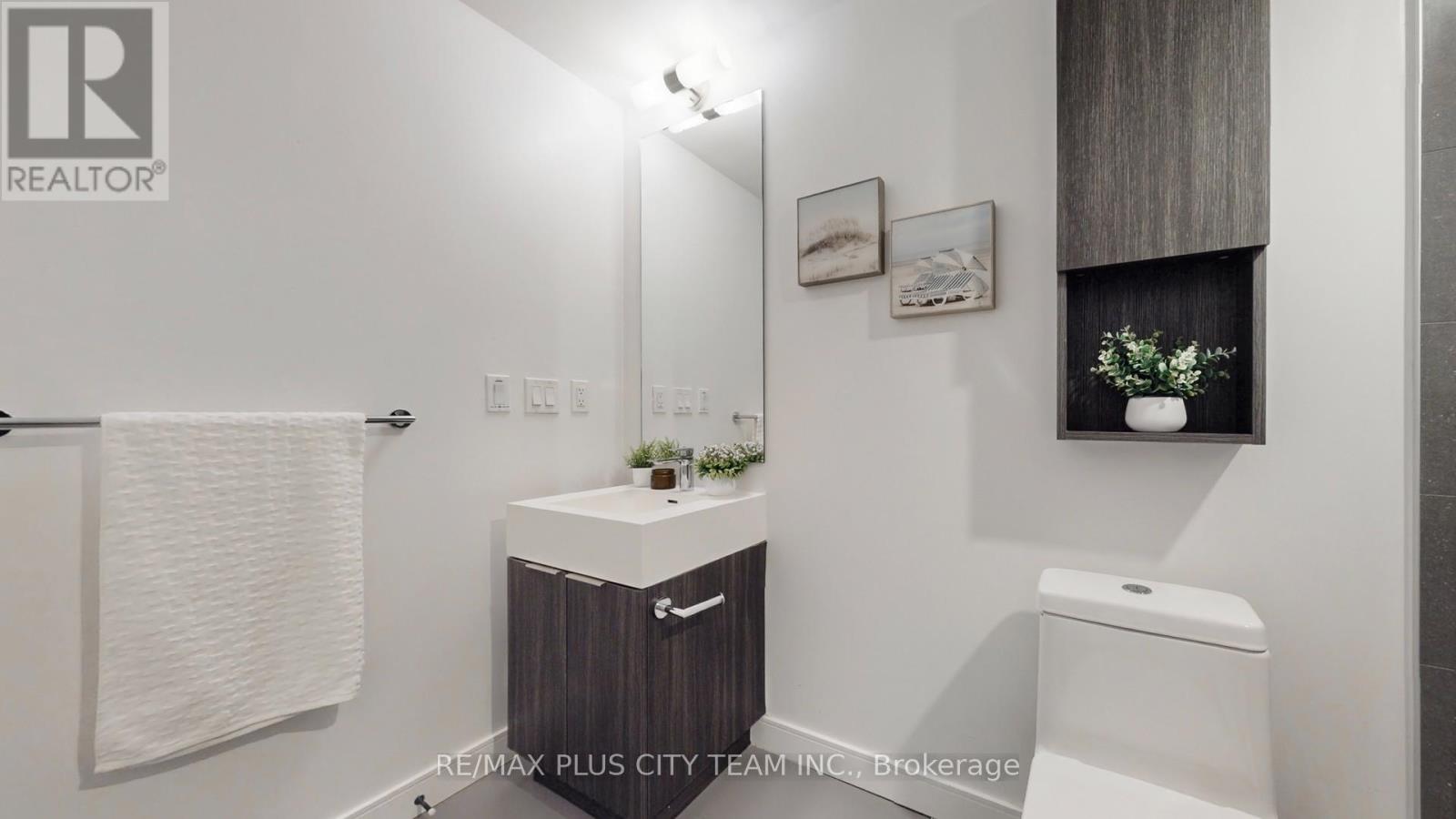 S120 - 180 Mill Street, Toronto, Ontario  M5A 0V7 - Photo 23 - C12783210