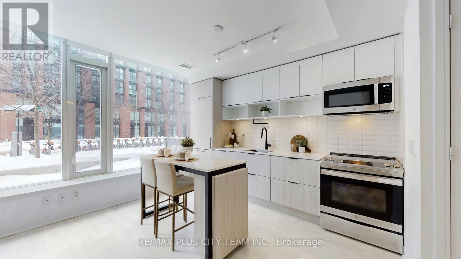 S120 - 180 Mill Street, Toronto, Ontario  M5A 0V7 - Photo 7 - C12783210