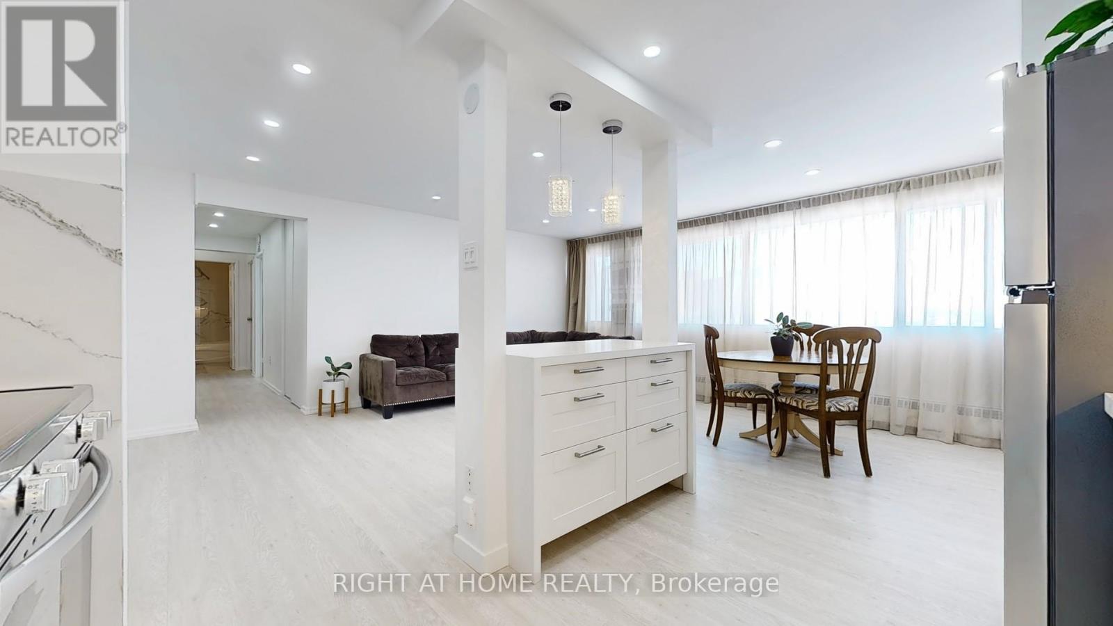 1801 - 10 Sunny Glenway, Toronto, Ontario  M3C 2Z3 - Photo 17 - C12783302