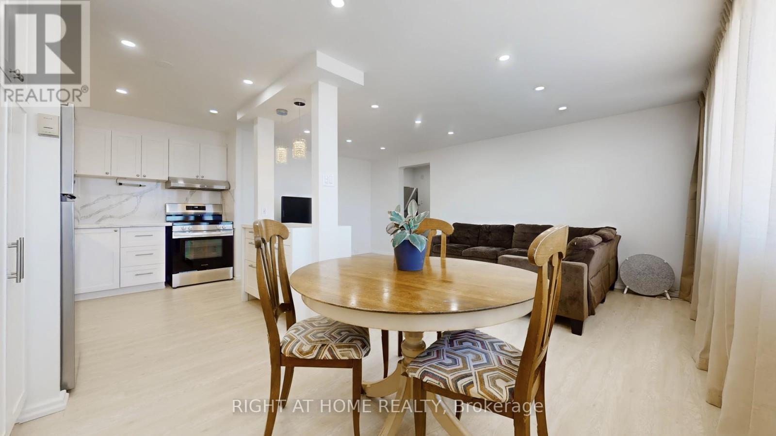 1801 - 10 Sunny Glenway, Toronto, Ontario  M3C 2Z3 - Photo 19 - C12783302