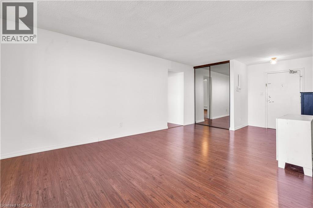 225 Harvard Place Unit# 809, Waterloo, Ontario  N2J 4H4 - Photo 16 - 40795891