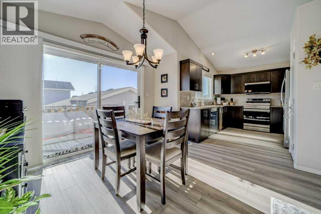 248 Sunridge Road W, Lethbridge, Alberta  T1J 5H8 - Photo 9 - A2285880