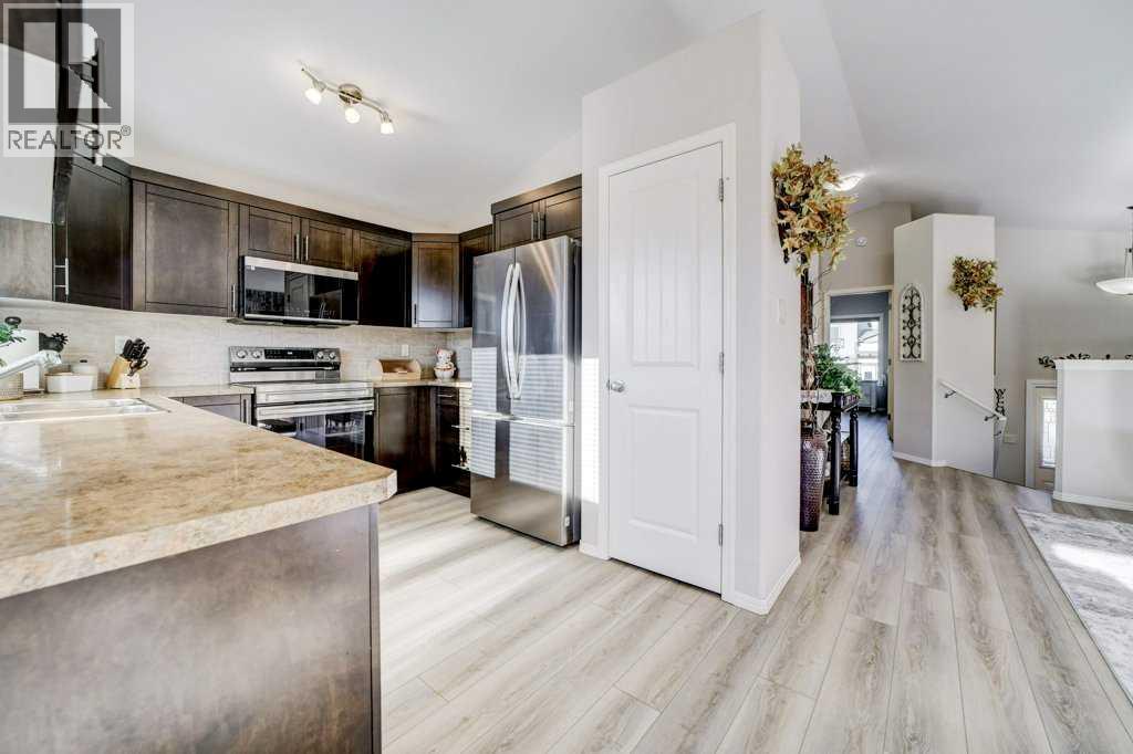 248 Sunridge Road W, Lethbridge, Alberta  T1J 5H8 - Photo 11 - A2285880