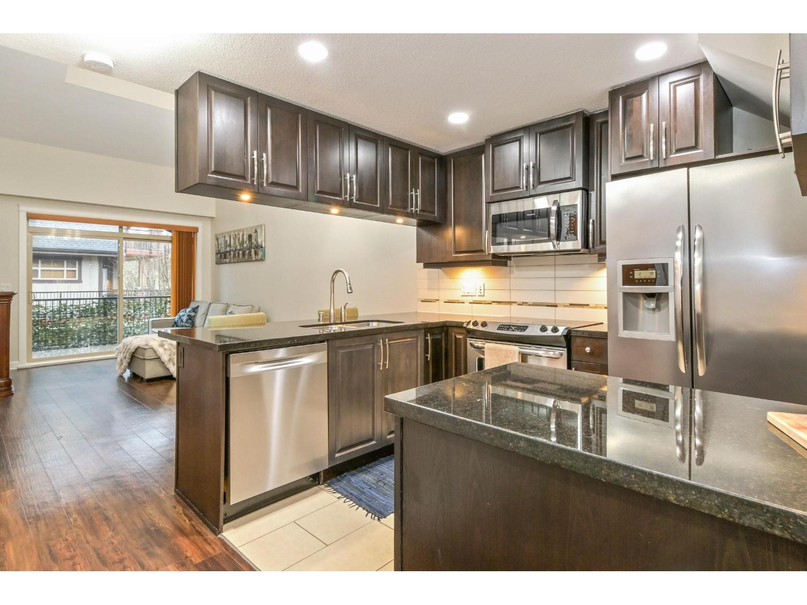 406 8328 207a Street, Langley, British Columbia  V2Y 0K5 - Photo 7 - R3089271