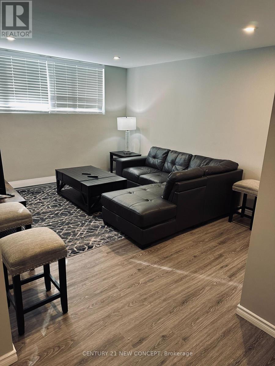 580 Digby Avenue, Oshawa, Ontario  L1G 1W6 - Photo 8 - E12783174