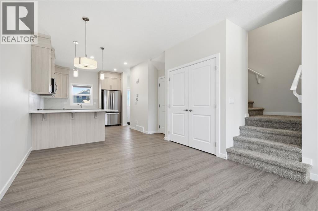 292 Cornerbrook Drive Ne, Calgary, Alberta  T3N 2J3 - Photo 8 - A2281621