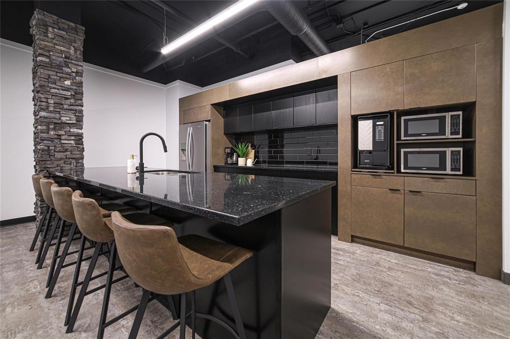 710 Westminster Ave, Winnipeg, Manitoba  R3G 1A3 - Photo 5 - 698dfbb21b8c325f23f174e1