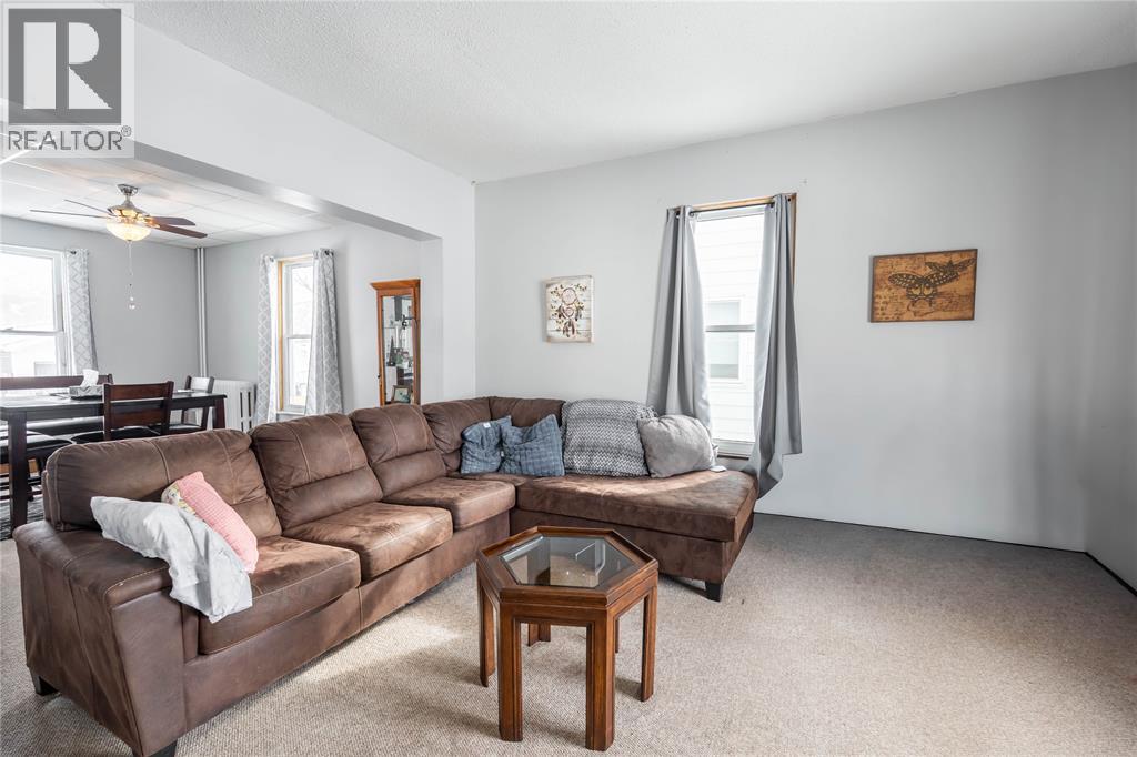 166 John Street, Sarnia, Ontario  N7T 2Y9 - Photo 4 - 26003131