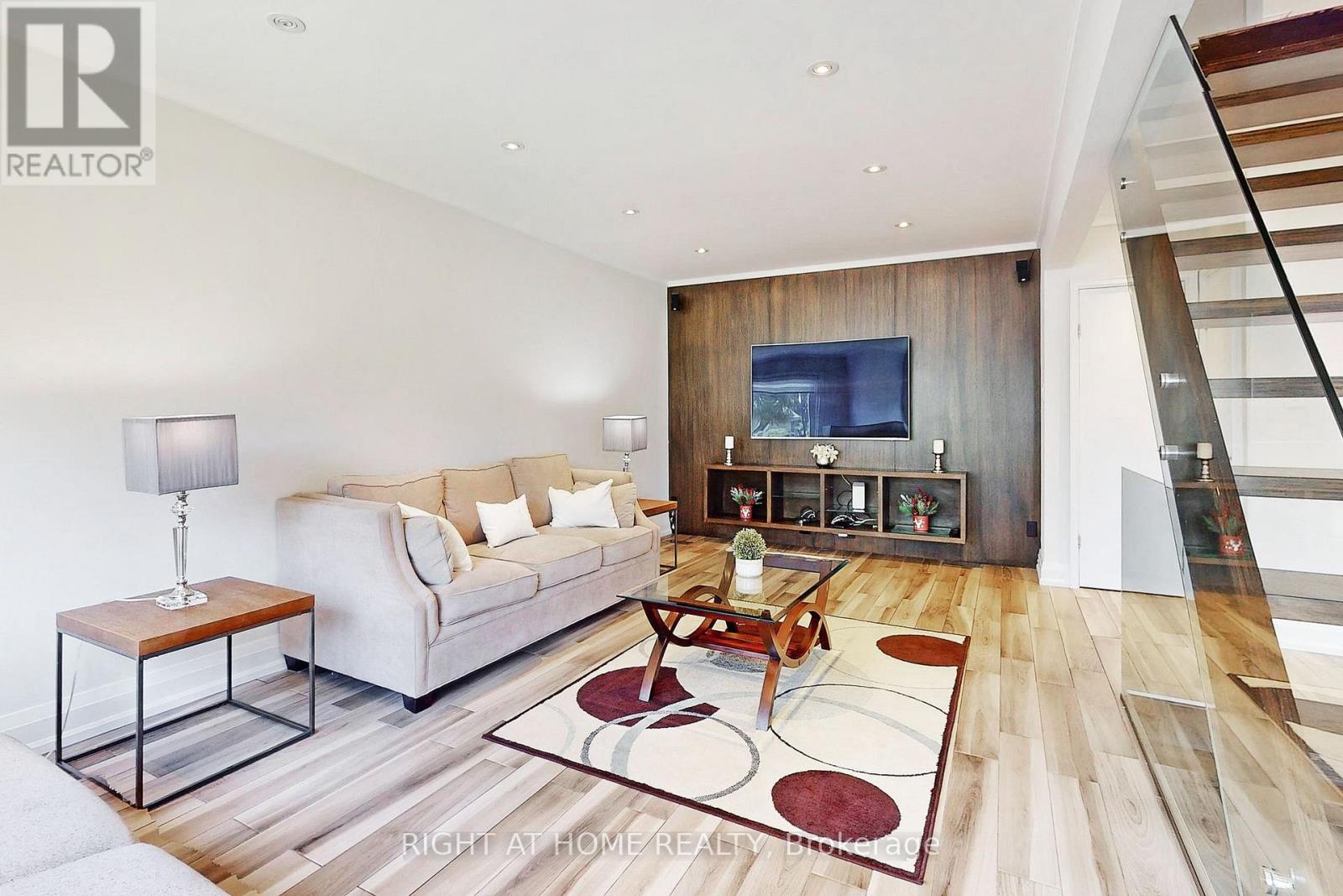 454 Alper Street, Richmond Hill, Ontario  L4C 2Z6 - Photo 14 - N12783208