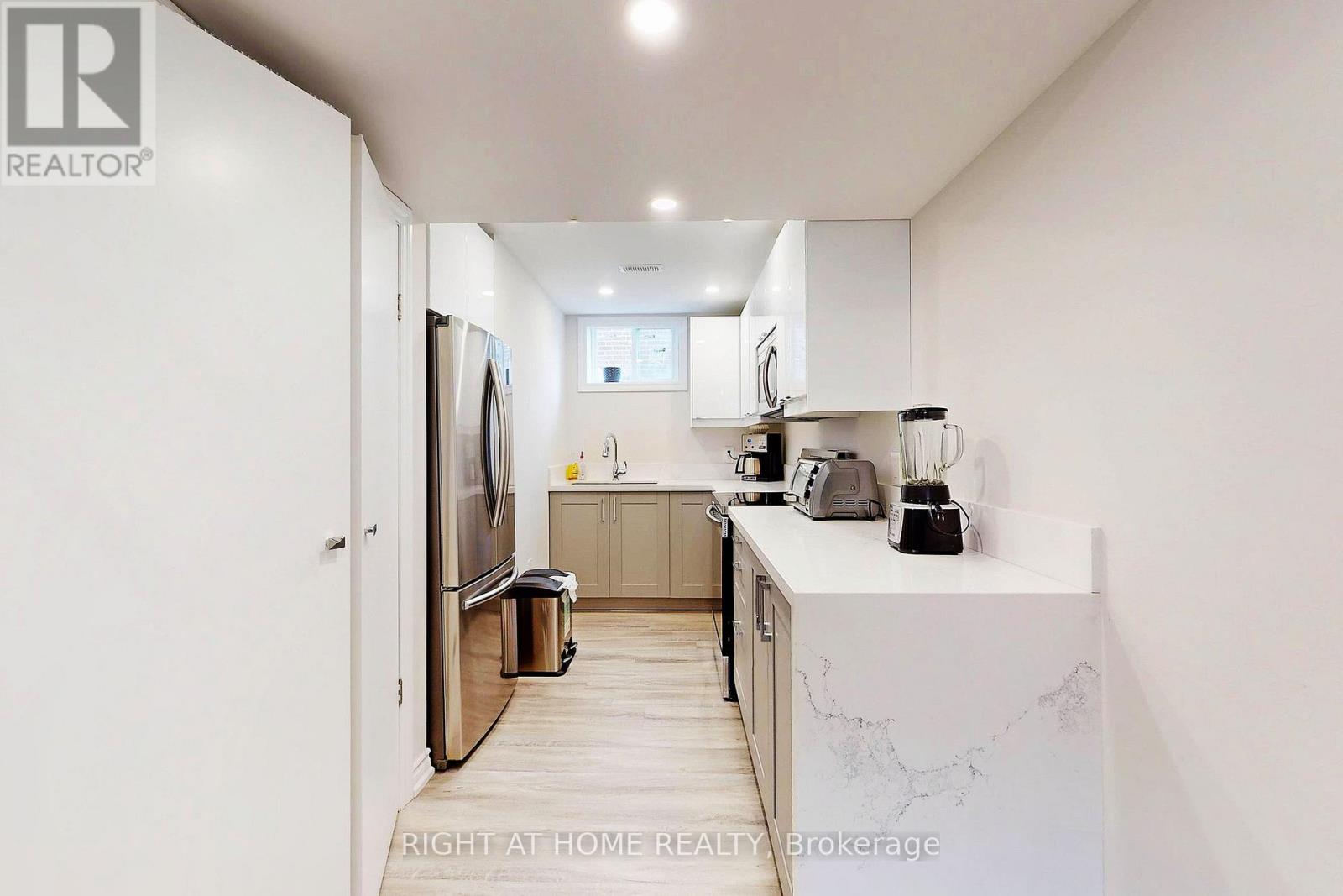 454 Alper Street, Richmond Hill, Ontario  L4C 2Z6 - Photo 16 - N12783208