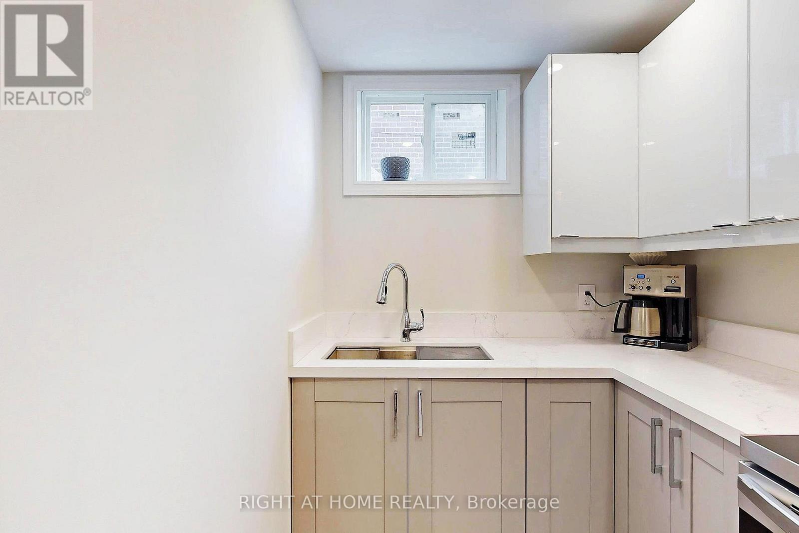 454 Alper Street, Richmond Hill, Ontario  L4C 2Z6 - Photo 20 - N12783208