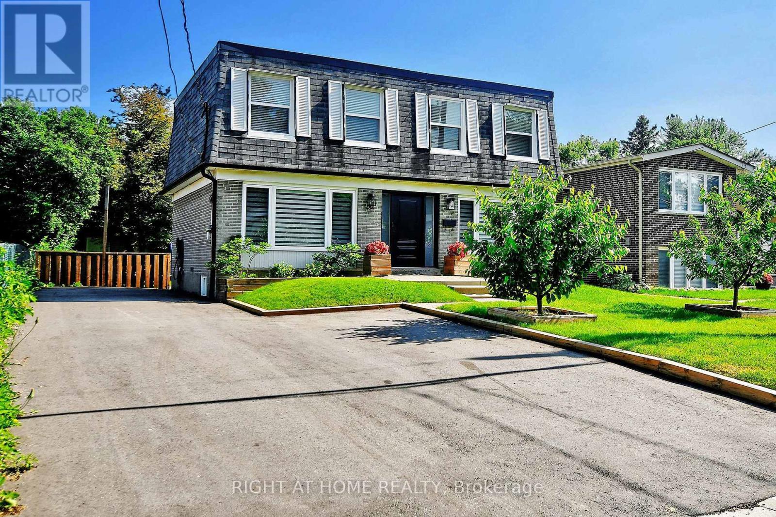 454 Alper Street, Richmond Hill, Ontario  L4C 2Z6 - Photo 5 - N12783208