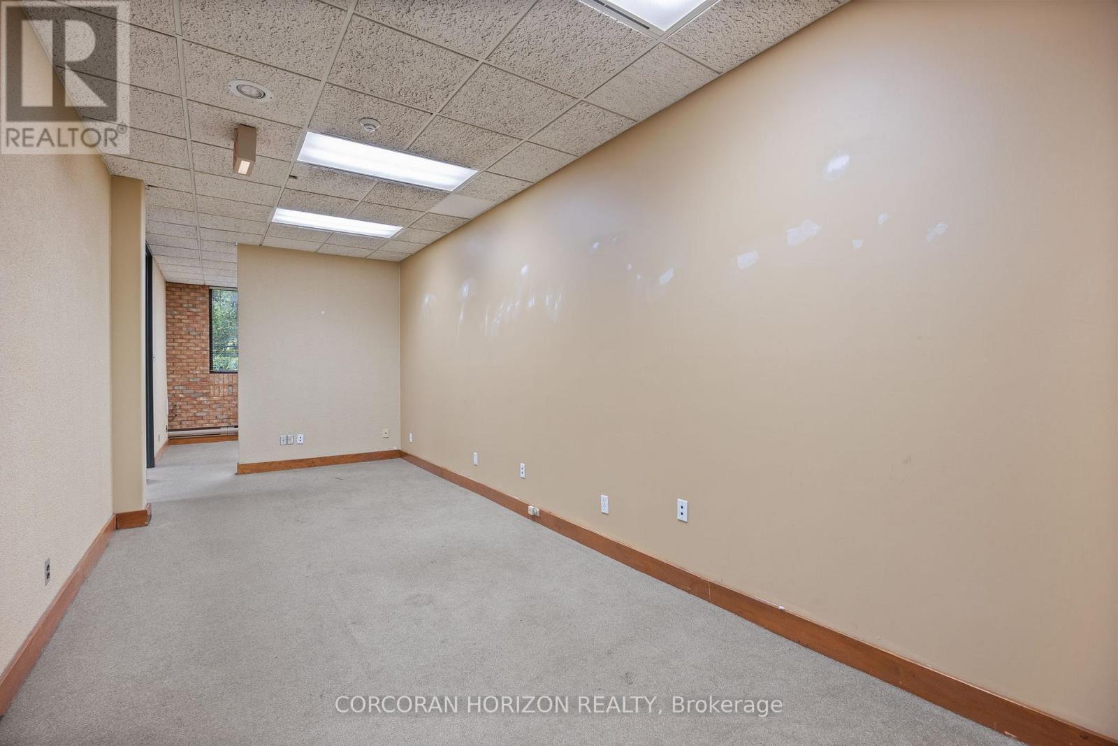 21 Dunlop Street, Richmond Hill, Ontario  L4C 2M6 - Photo 13 - N12783226