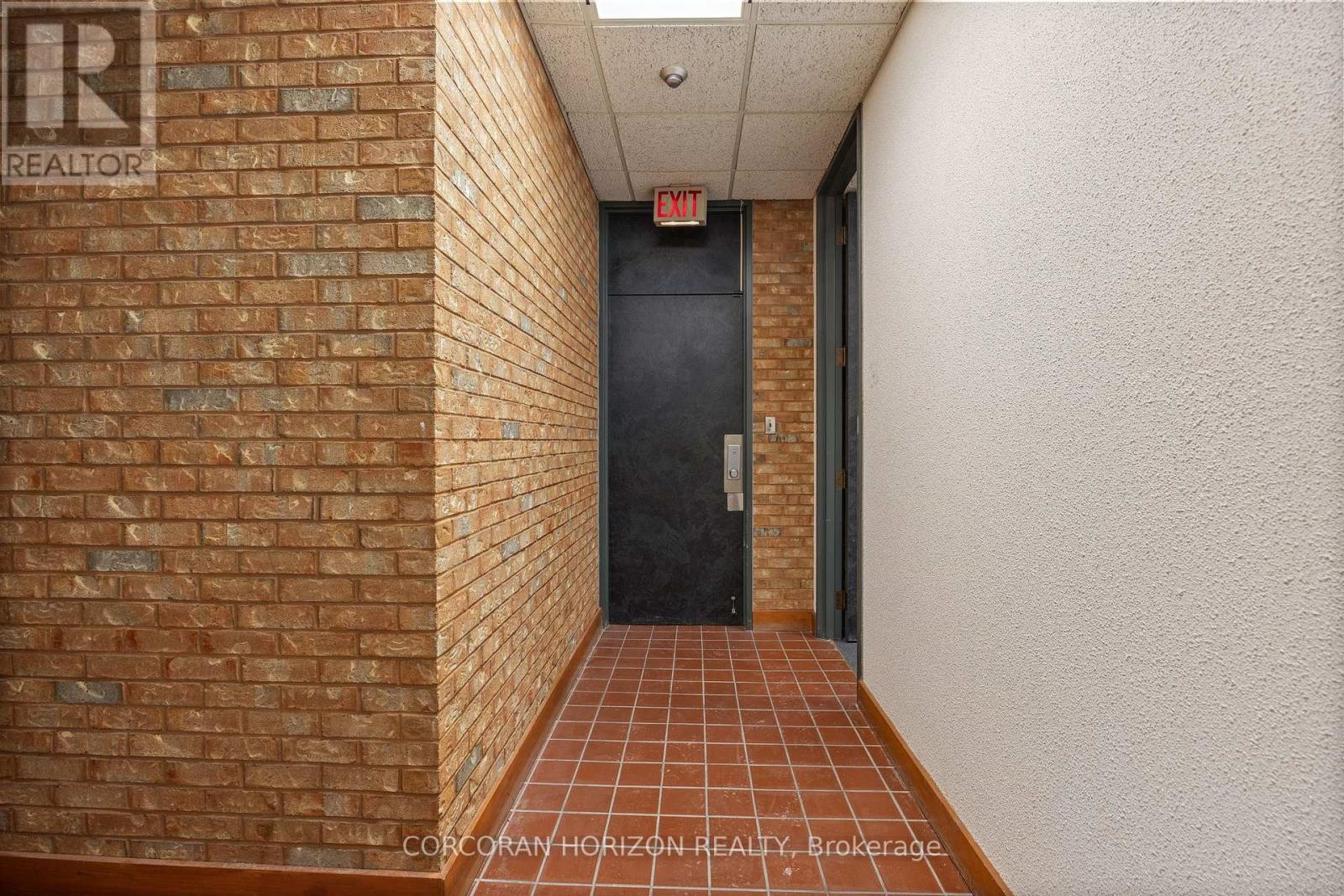 21 Dunlop Street, Richmond Hill, Ontario  L4C 2M6 - Photo 15 - N12783226