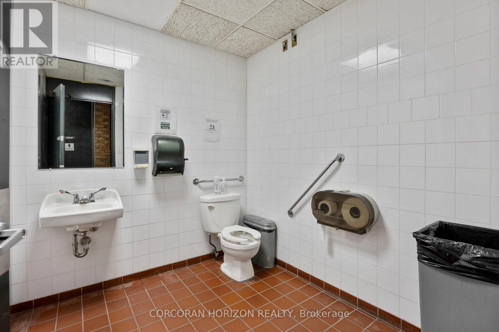 21 Dunlop Street, Richmond Hill, Ontario  L4C 2M6 - Photo 21 - N12783226