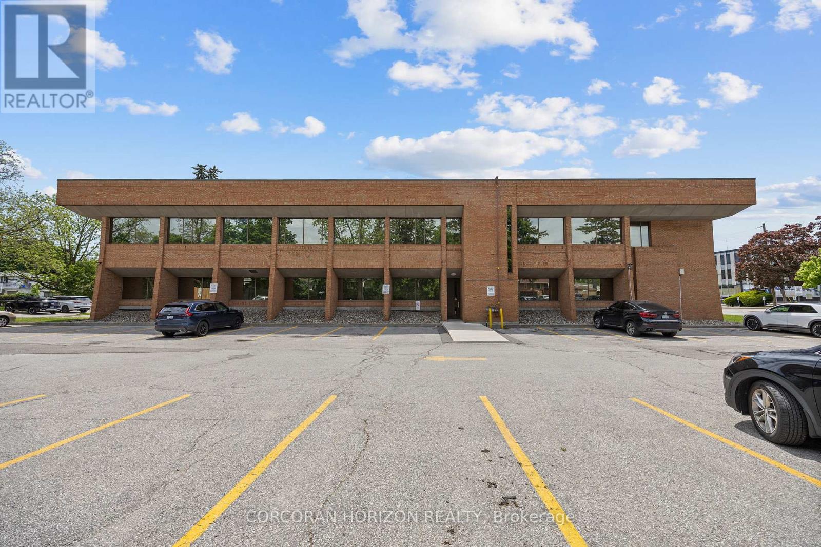 21 Dunlop Street, Richmond Hill, Ontario  L4C 2M6 - Photo 24 - N12783226