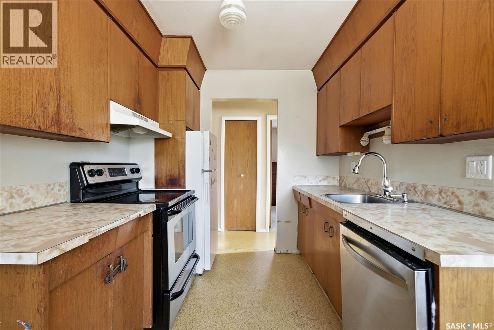 153 Mcdougall Crescent, Regina, Saskatchewan  S4S 5M6 - Photo 9 - SK028407