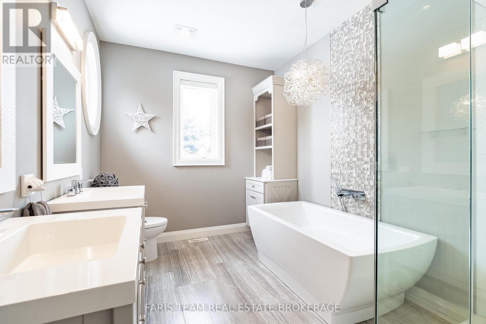 142 Mennill Drive, Springwater, Ontario  L9X 0J2 - Photo 16 - S12783244