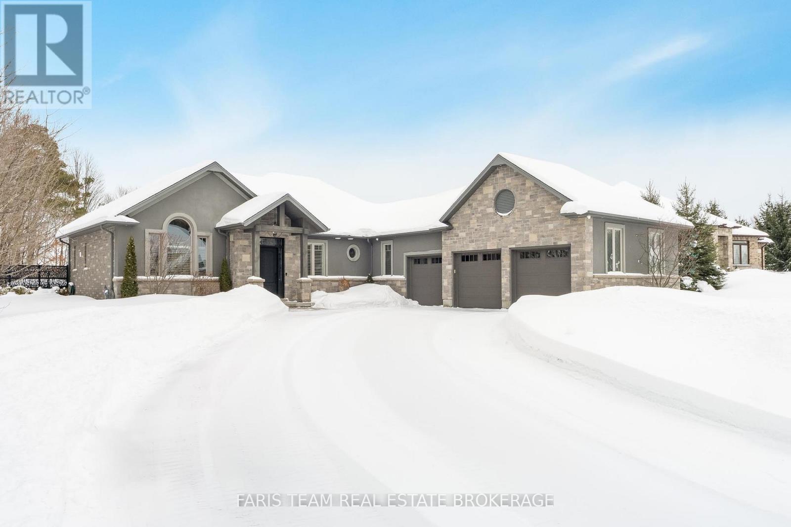 142 Mennill Drive, Springwater, Ontario  L9X 0J2 - Photo 3 - S12783244