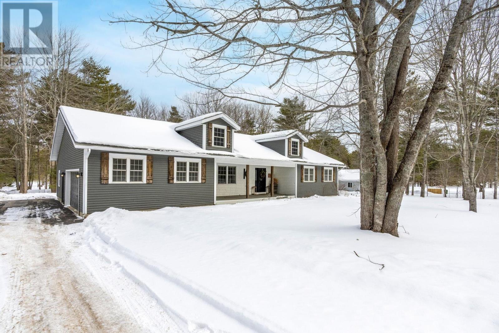 2923 Borden Street, Coldbrook, Nova Scotia  B4R 1A3 - Photo 2 - 202602642