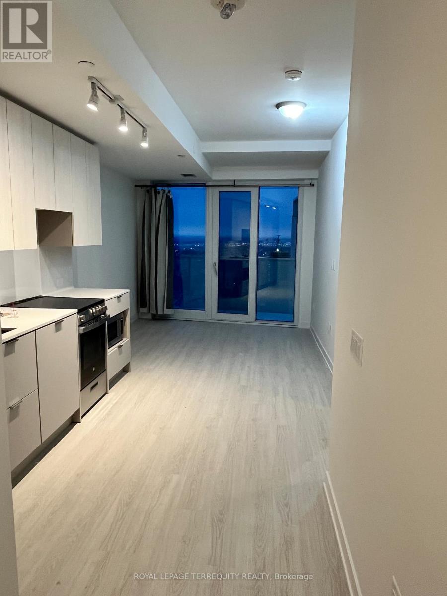 4611 - 3883 Quartz Road, Mississauga, Ontario  L5B 0M4 - Photo 4 - W12783242