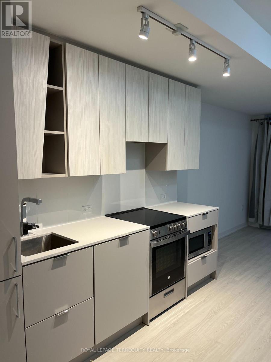 4611 - 3883 Quartz Road, Mississauga, Ontario  L5B 0M4 - Photo 9 - W12783242