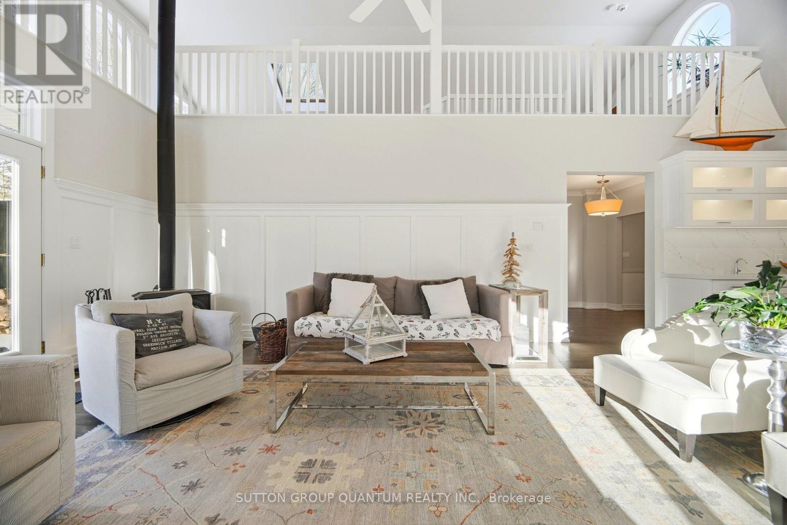 133 Mineola Road E, Mississauga, Ontario  L5G 2E7 - Photo 14 - W12783284