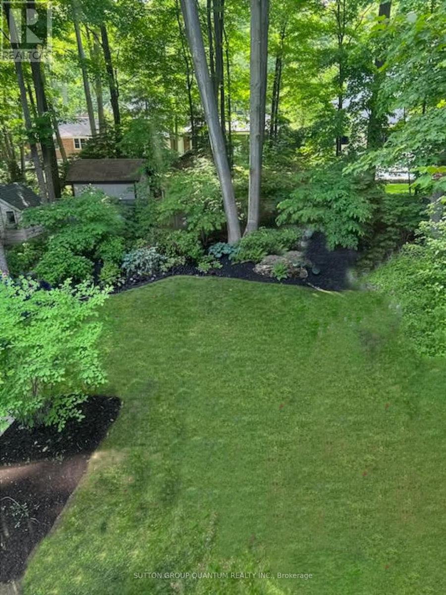 133 Mineola Road E, Mississauga, Ontario  L5G 2E7 - Photo 50 - W12783284