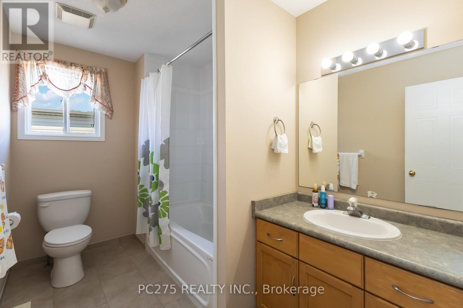 Photo 29 of 47 for 634 Ridgeview Drive