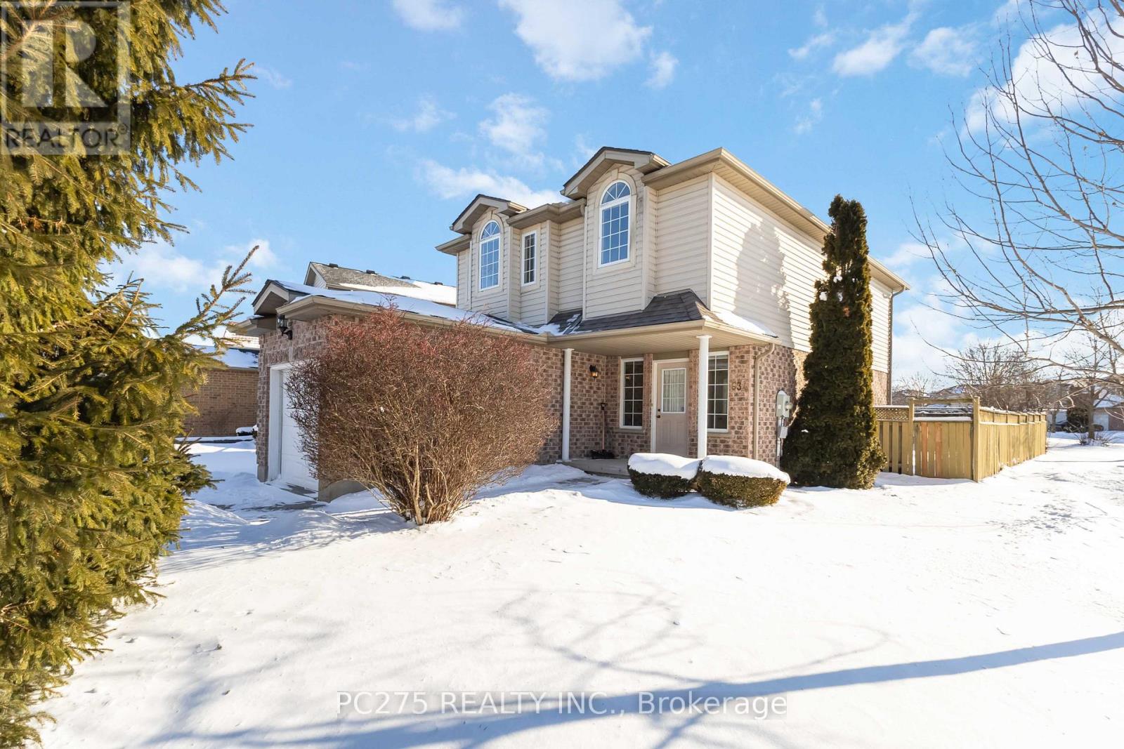 Photo 3 of 47 for 634 Ridgeview Drive