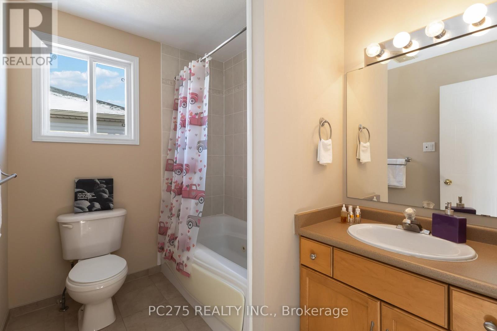 Photo 32 of 47 for 634 Ridgeview Drive