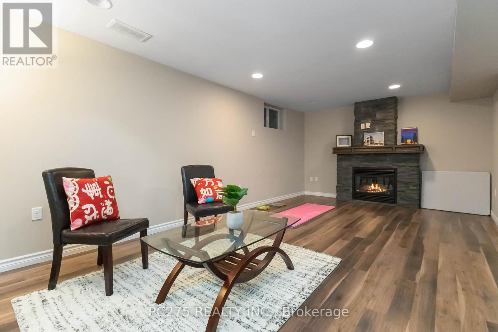 Photo 38 of 47 for 634 Ridgeview Drive