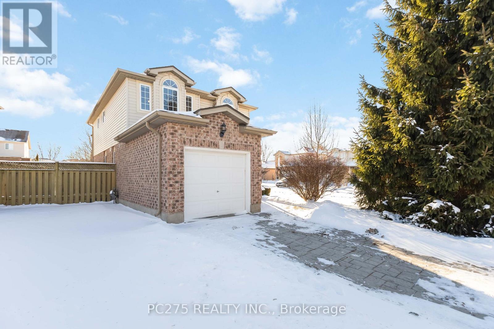 Photo 4 of 47 for 634 Ridgeview Drive