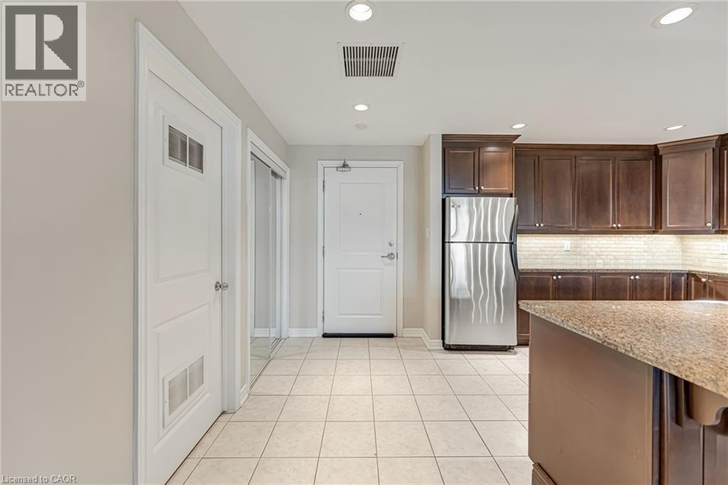 396 Plains Road E Unit# 207, Burlington, Ontario  L7T 2C8 - Photo 12 - 40803569